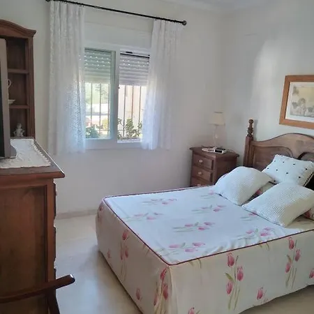 Holiday home Relajante Con Piscina Y Barbacoa A 2 Km De La Playa By Chiclana Dreams *